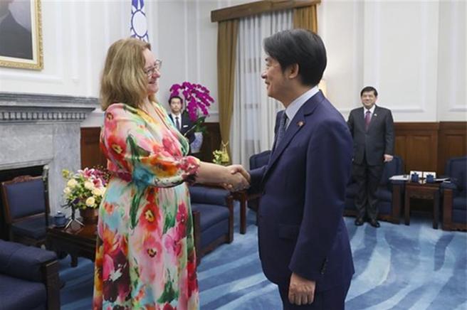 總統賴清德1日接見「荷蘭眾議院外貿暨發展委員會訪問團」。圖／總統府提供