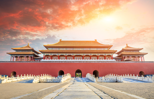 溥仪登基时，盛大的场面吓得他不断哭闹，没想到父亲载沣脱口而出的安抚话语，却预示着大清即将迎来灭亡。（示意图：Shutterstock／达志）