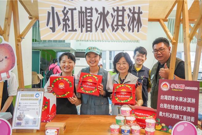 除在地商家、民眾組隊，也有其他縣市參賽者，多達32隊報名。(水上鄉公所提供／呂妍庭嘉義傳真)