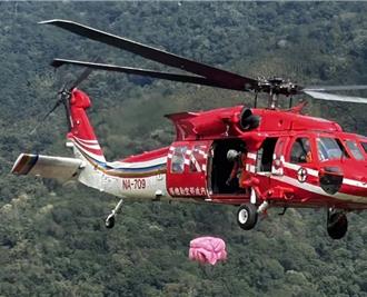 桃園復興區部落成孤島困34人仍停電 空勤總隊空投物資