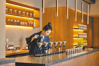 新精品咖啡 一次只接一组客人