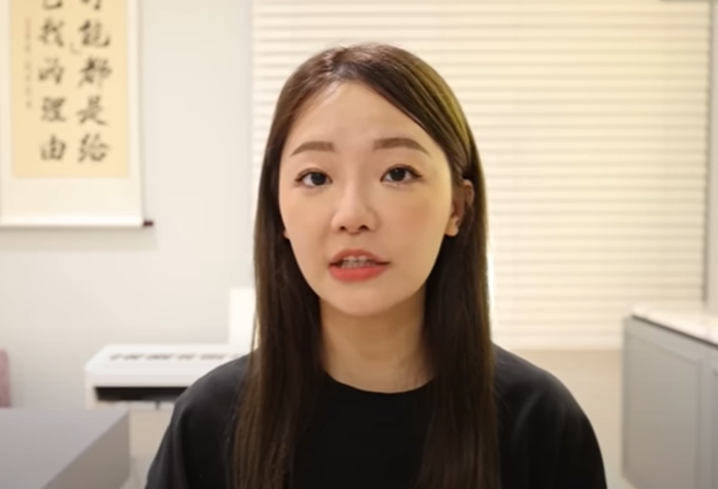 YouTuber福尔思庭揭露心灵课的内幕。（图／翻摄自福尔思庭 Youtube）