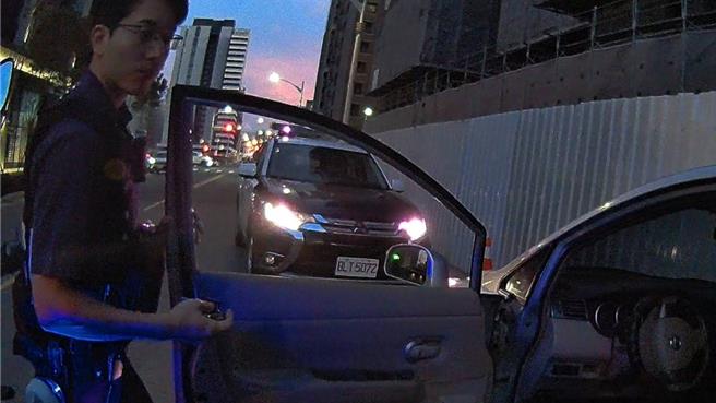 移工情侣出游违规被拦 ，失联身分意外曝光双双落网。（翻摄照片／蔡依珍桃园传真）