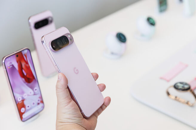 谷歌Pixel手機，因零件在地製造的比率不足，遭到印尼政府禁售。圖／美聯社