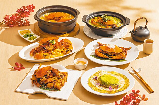 台北國賓飯店行政總主廚林建龍及副行政總主廚徐鳳欽，結合粵式及川味做法透過蒸、炒、燜、焗等精湛多元的料理手法，推出「秋蟹饗宴」。圖／台北國賓大飯店提供