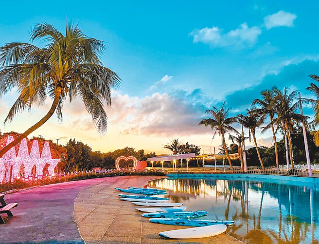 统一渡假村线上旅展，预订2025春节住宿最SMART。图／统一渡假村提供