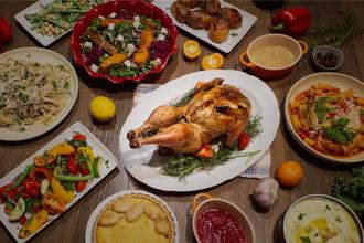 低碳食材舒康雞製作gonnaEAT感恩烤雞外帶分享餐開賣