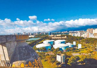 八里汙水廠移交新北 議員籲調升回饋金 侯友宜表支持