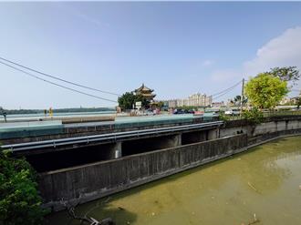 高雄建案蓋在澄清湖溢流口 環團擔憂 水利局強化滯洪