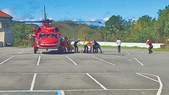 桃園 新興部落搶通 車輛仍無法通行