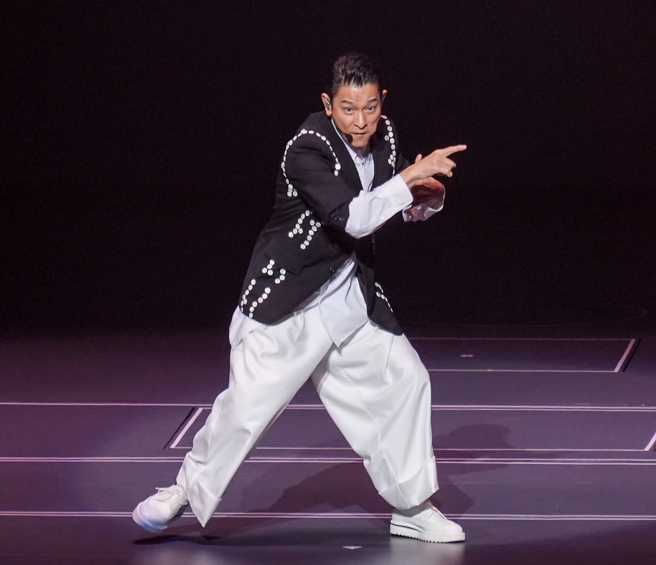 香港天王刘德华（图）近日在小巨蛋开唱，但演出曲目〈中国人〉却遭民进党政策会执行长王义川批评「非常中国的设计」。（中时资料照，罗永铭摄）
