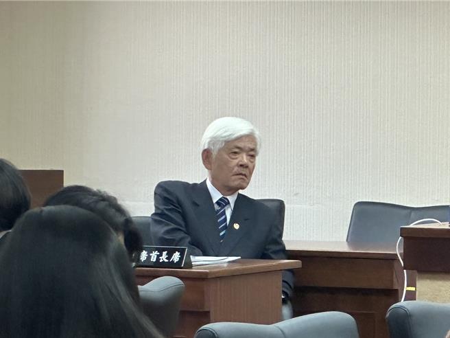 中选会主委李进勇。（杨亚璇摄）