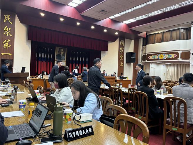 财委会审查财划法现场(图／吴静君摄)