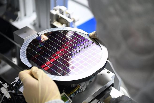 大陆积极发展成熟制程。图／新华社