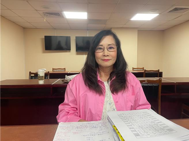 台北市議會台智光調查小組召集人、國民黨台北市議員秦慧珠。（劉彥宜攝）