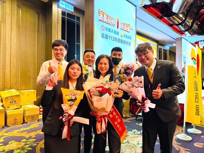 張仲廷認為，永慶不動產工作彈性高、友店間聯賣合作順暢，是他能締造高績效的主因。(圖/永慶房產集團提供)