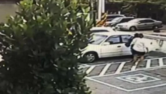 苗栗94歲嬤「全身瘀青」遭凌虐 瞎毀！看護認了：心情煩躁才動手