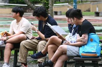 《私校法》擬放寬企業抵稅額度 教團憂「助長財團獵校風氣」