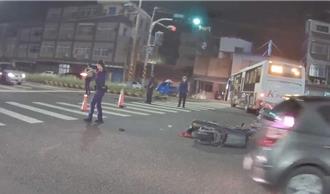 高雄機車騎士疑闖紅燈 撞上公車「全身多處擦傷」送醫