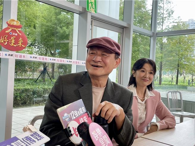 陳慕義受訪時開酸金馬獎還沒邀請他。（林淑娟攝）