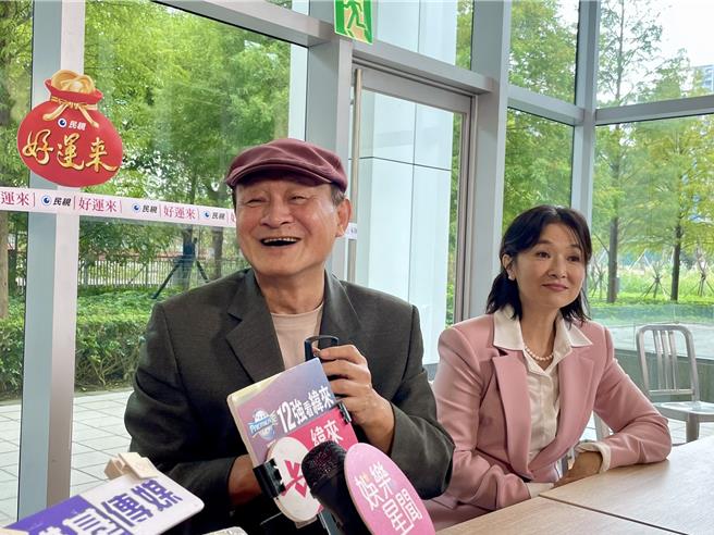 陳慕義受訪時開酸金馬獎還沒邀請他。（林淑娟攝）