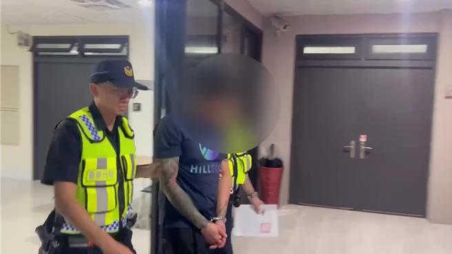 涉犯台東市銀樓搶案的廖姓男子4日晚間警詢後移送台東地檢，法院諭知無保請回。（讀者提供／蔡旻妤台東傳真）