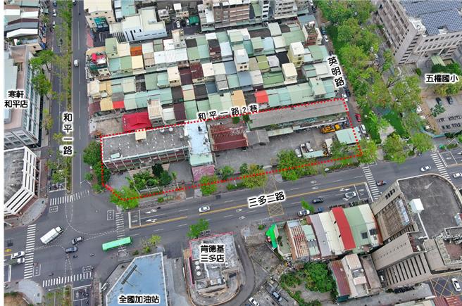 苓雅清洁队建物老旧，高市府通过都更案，将投入44亿结合民生及日照中心为苓雅注入新活力。（高雄市都发局提供／任义宇高雄传真）