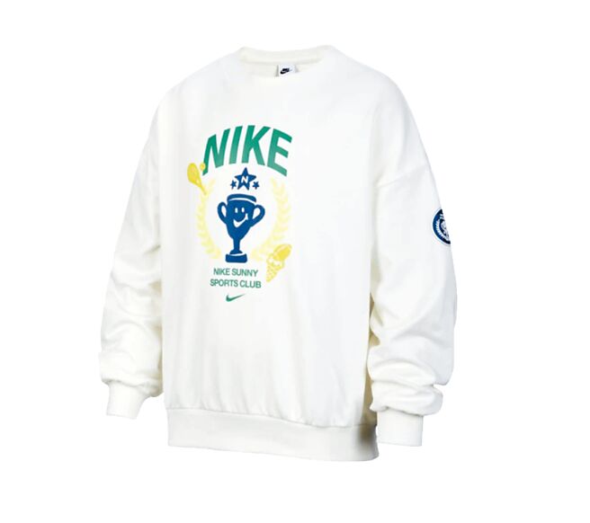 Global Mall線下同樣響應雙11，消費滿1111元可享點數11倍送，推薦商品包括新北中和店「Nike Kids長袖運動上衣」，原價1680元、會員獨享價1111元。（Global Mall提供）