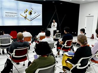 推动减碳净零交通 高雄交通局启动数据工作坊 优化管理系统