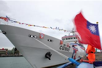 圖輯》海巡添新利器 千噸級連江艦交船 花蓮艦命名下水
