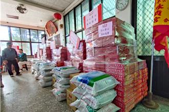 頭份永貞宮攜手扶輪社 送暖助23個弱勢團體