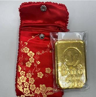 誤信投資詐騙「賺2千萬」 7旬婦買200萬黃金要面交