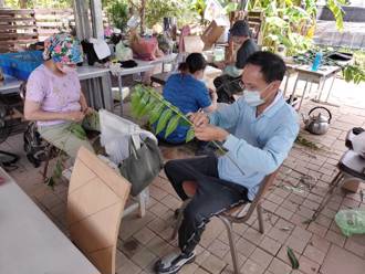 信義房屋辦另類購物節 挺在地社區好物