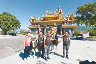 車城關公馬 邀民翻玩三國