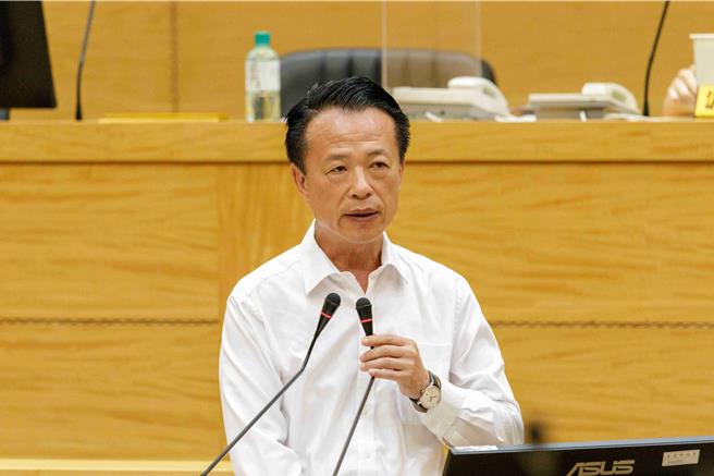 嘉市政坛传嘉义县长翁章梁可能转战嘉义市长，遭他本人直接否认。(嘉义县政府提供／吕妍庭嘉义传真)