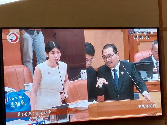 国民党新北市议员戴湘仪今（6）日在市政总质询追问新北市长侯友宜的态度，侯说，以《空污防制法》分配为基底，8成留在地方很好、9成更好，「愈多愈好」。（陈慰慈摄）