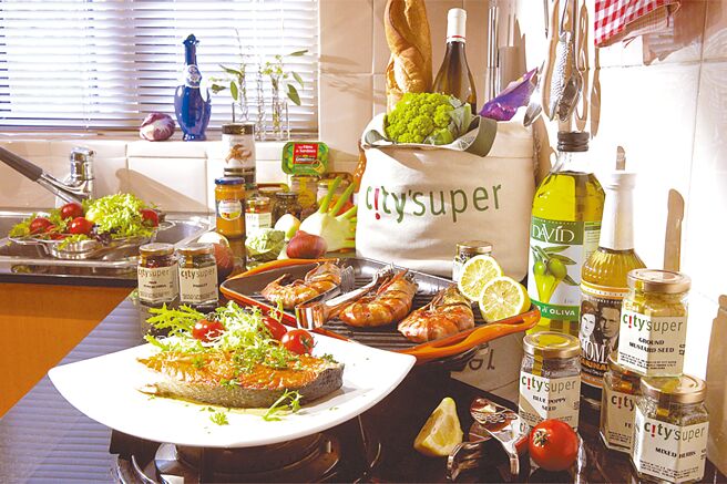 city’super 11月7日起於復興店開打周年慶，多款精選爆品1＋1優惠。（city’super提供）