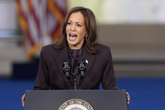 賀錦麗露面了！喊話支持者接受選舉結果  將進行和平權力轉移