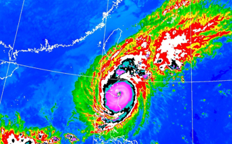 銀杏升級強烈颱風 外圍雲系影響1地炸豪雨