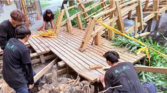 颱風後6小時神速修復 淡江建築系師生搶救蘇澳岳明彩虹橋