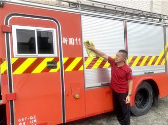 撐過八八風災、挺過凡那比　老爺車「新園11車」保衛家園近21載響叮噹