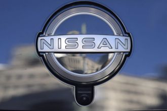 日產全球裁員9千人！縮減產能2成 還調降銷售預估