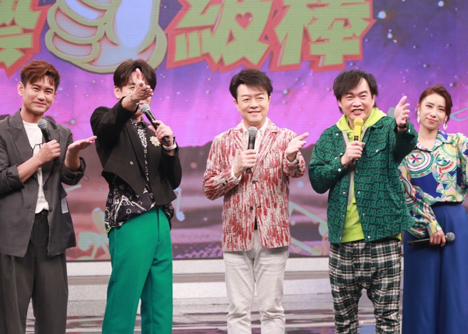 康康曝说自己不敢去学校接女儿，怕被误认成阿公。（图／中视提供）