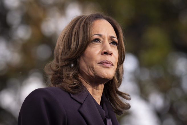 美国总统大选结果出炉，美国副总统、民主党籍候选人贺锦丽（Kamala Harris，图）败选。（图 / 美联社）