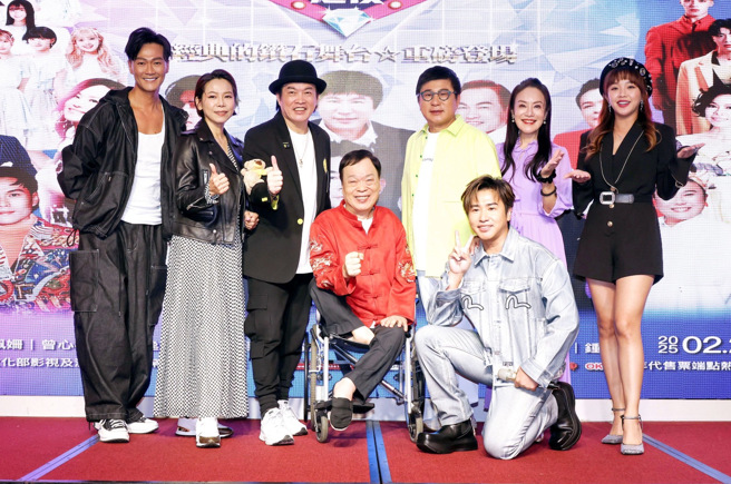 胡瓜7日携手康康、金佩姗、曾心梅、林俊逸、欧汉声与赖慧如等人出席记者会。（图／万星传播）