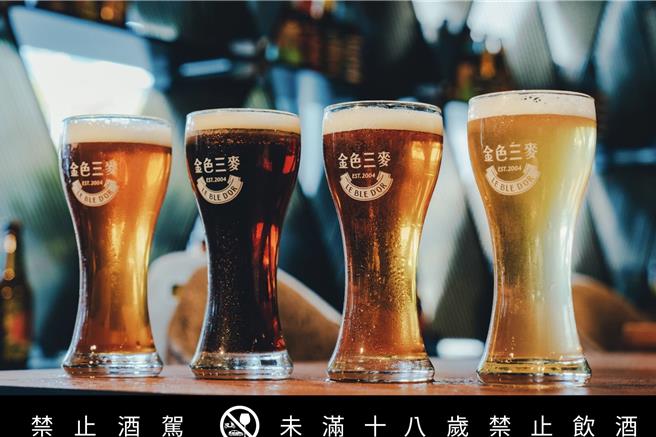 13日至24日只要穿着球衣到金色三麦门市观赛，内用杯装精酿啤酒买1送1。（金色三麦提供／朱世凯台北传真）