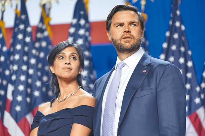 美副总统当选人范斯胜选喊话，未来在川普总统领导下将再次復兴美国。（美联社）