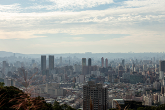 川普當選台灣房市中箭？專家憂電子緊縮時代：投資客還很多