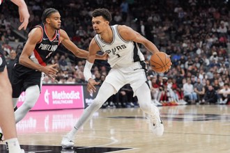 NBA》文班亚马再「填满数据」 马刺8人得分上双轰翻拓荒者