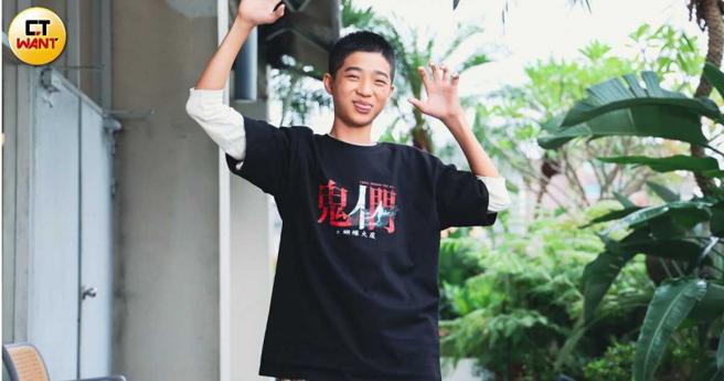 白潤音在《鬼們之蝴蝶大廈》中飾演有陰陽眼的小孩，私底下超怕鬼。（圖／記者林士傑攝）
